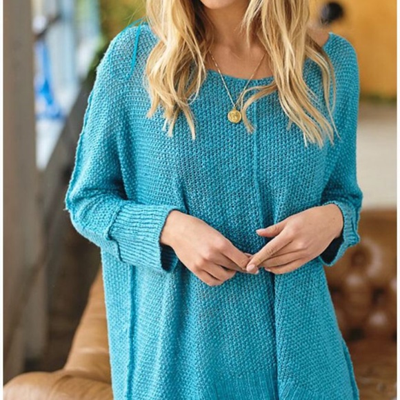 HENSLEY Hi-Low Knit Sweater - Picture 2 of 5